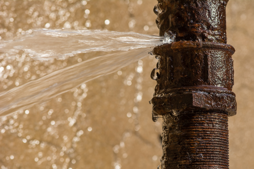 Burst Pipe Signs: Pressure, Standing Water, Odors